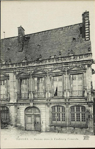 52 (?) TROYES - Maison dans le Faubourg Croncels_0