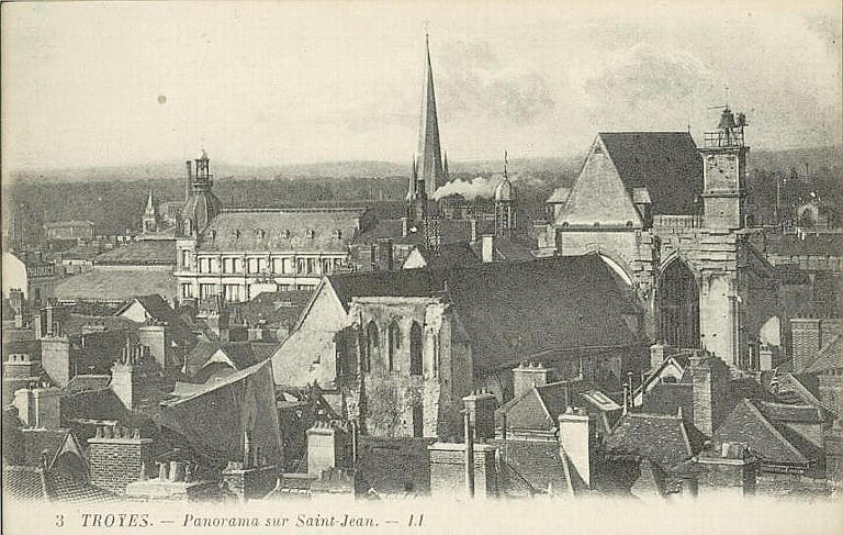3 TROYES. - Panorama sur Saint-Jean_0