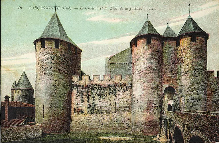 16 CARCASSONNE (Cité). - Le Château et la Tour de la Justice_0