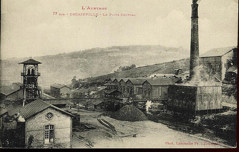 L'AVEYRON / 77 BIS - DECAZEVILLE - LE PUITS CENTRAL_0