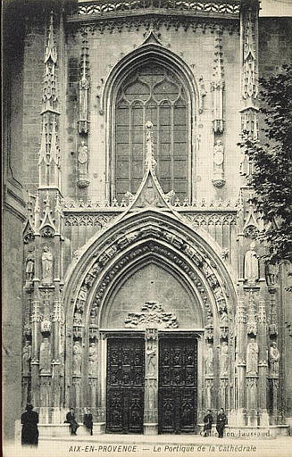 AIX-EN-PROVENCE - LE PORTIQUE DE LA CATHEDRALE_0