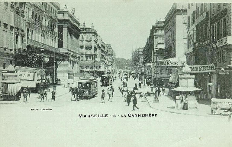 8 MARSEILLE - LA CANNEBIERE_0