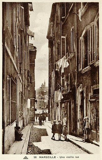 98 MARSEILLE - UNE VIEILLE RUE_0