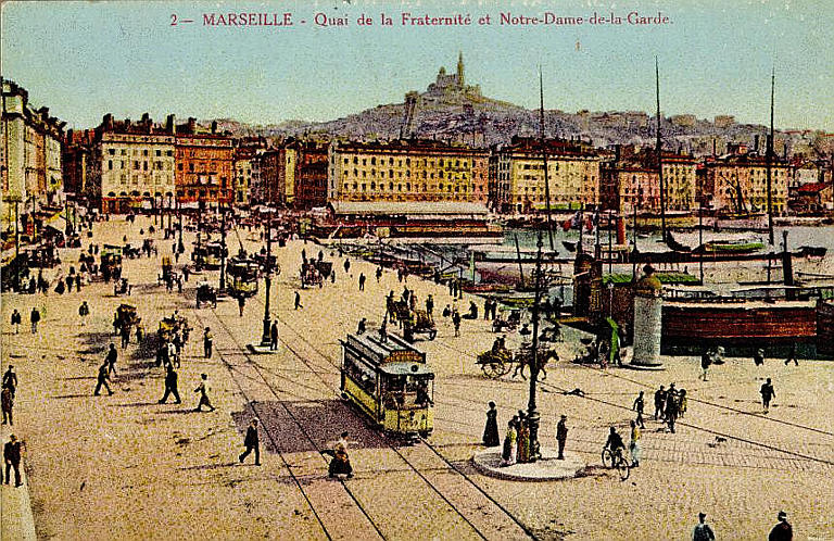 2 MARSEILLE - QUAI DE LA FRATERNITE ET NOTRE-DAME DE-LA-GARDE_0