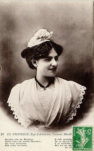 27 EN PROVENCE - TYPE D'ARLESIENNE, COSTUME MIREILLE_0