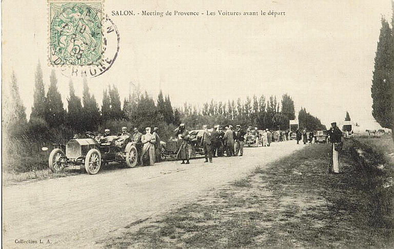 SALON-DE-PROVENCE - MEETING DE PROVENCE - LES VOITURES AVANT LE DEPART_0