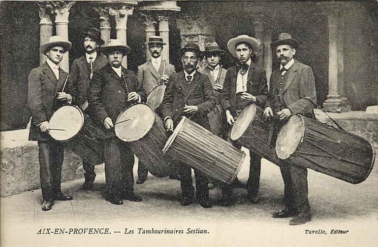 AIX-EN-PROVENCE - LES TAMBOURINAIRES SESTIAN_0