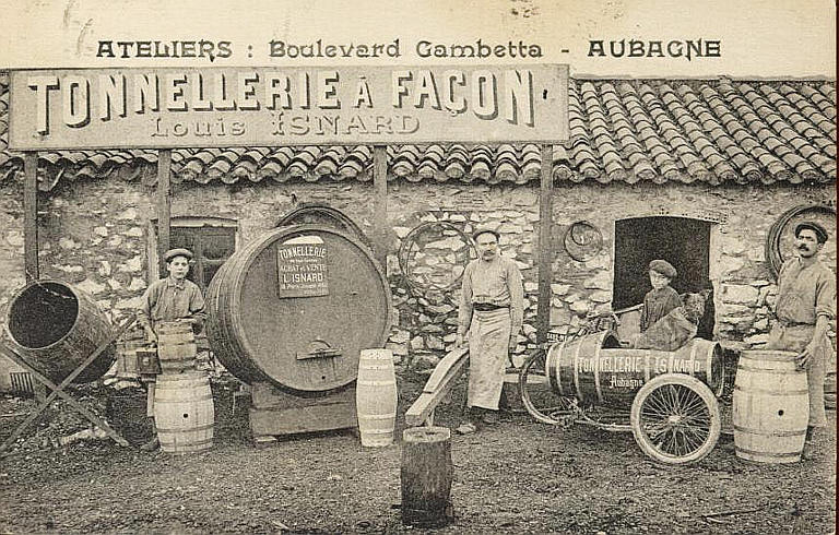 ARELIERS : BOULEVARD GAMBETTA - AUBAGNE - TONNELLERIE A FACON - ISNARD_0
