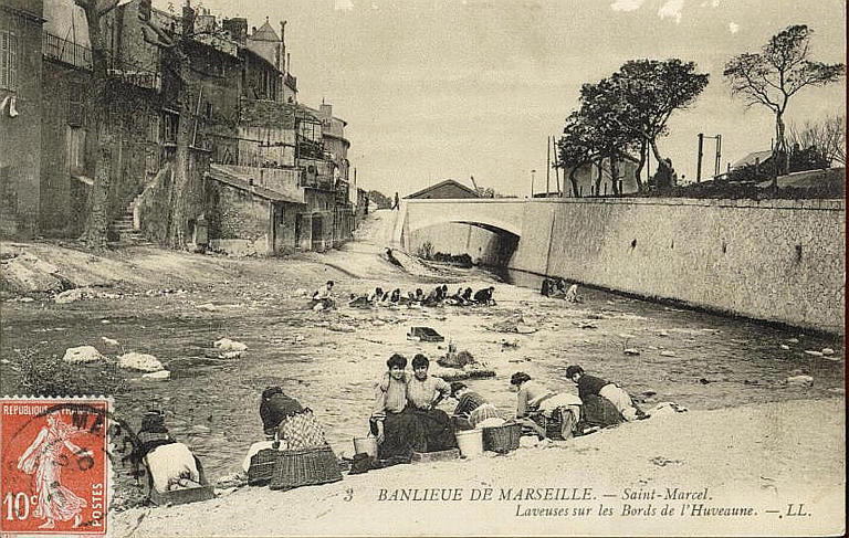 3 BANLIEUE DE MARSEILLE - SAINT-MARCEL - LAVEUSES SUR LES BORDS DE L'HUVEAUNE_0