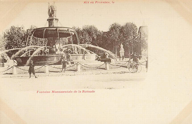 Fontaine Monumentale de la Rotonde (caractères rouges)_0