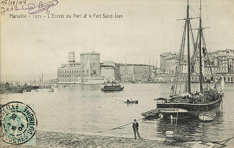 MARSEILLE 2071 - L'ENTREE DU PORT ET LE FORT SAINT-JEAN_0