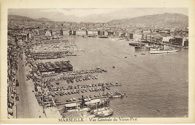 MARSEILLE - VUE GENERALE DU VIEUX-PORT_0