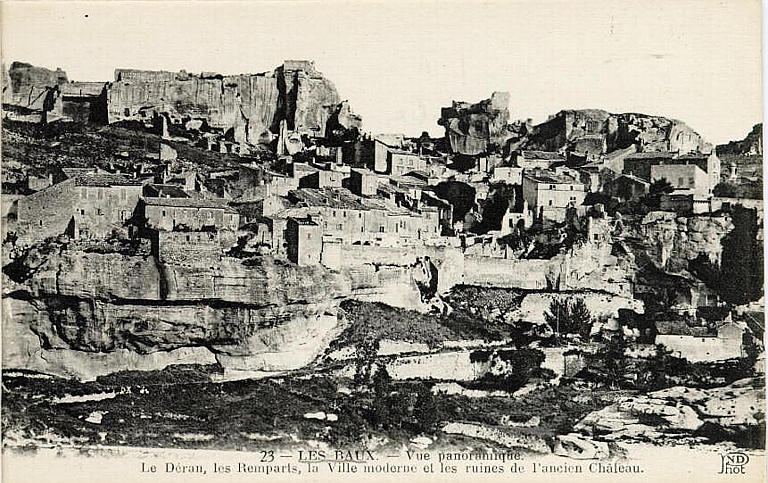 23 - LES BAUX. - Vue panoramique_0