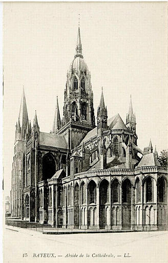 15 BAYEUX - ABSIDE DE LA CATHEDRALE_0