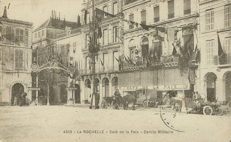 4505 - LA ROCHELLE - CAFE DE LA PAIX - CERCLE MILITAIRE_0