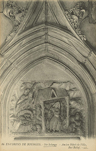 86 ENVIRONS DE BOURGES. - STE-SOLANGE - ANCIEN HOTEL-DE-VILLE. BAS-RELIEF_0