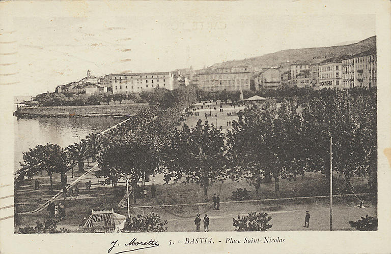 PLACE SAINT-NICOLAS_0