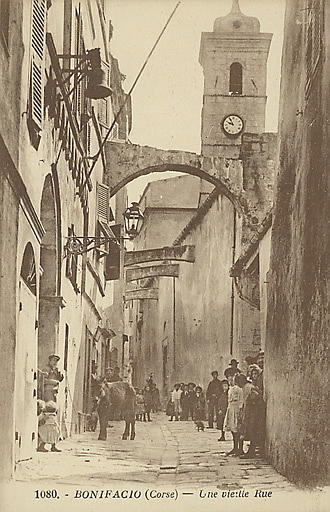 UNE VIEILLE RUE_0