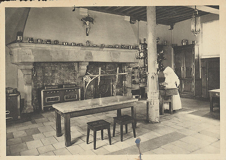 HOTEL-DIEU DE BEAUNE. - LA CUISINE_0