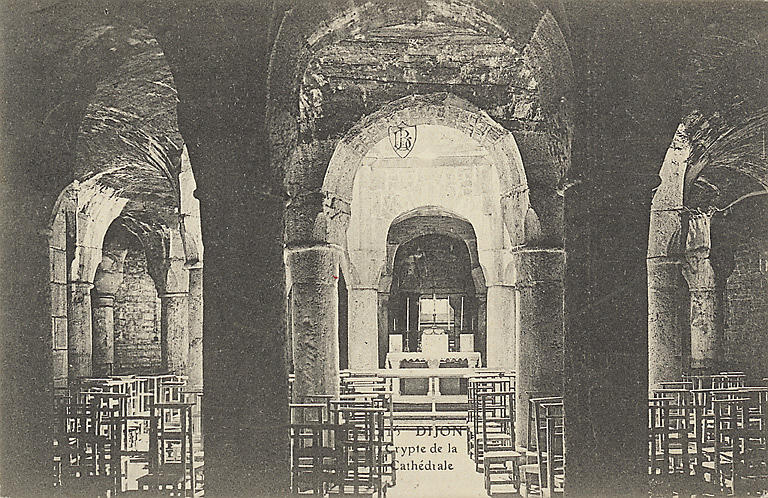 DIJON - CRYPTE DE LA CATHEDRALE_0