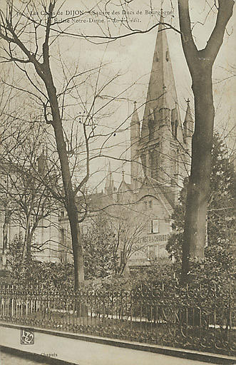 LES COINS DE DIJON - SQUARE DES DUCS DE BOURGOGNE - EGLISE NOTRE-DAME_0