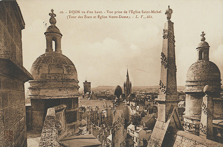 10. - DIJON VU D'EN HAUT - VUE PRISE DE L'EGLISE SAINT-MICHEL (TOUR DES ETATS ET EGLISE NOTRE-DAME)_0