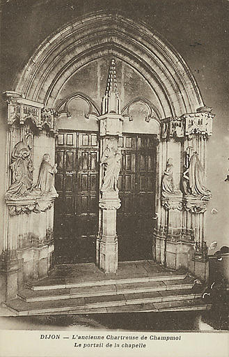 DIJON - L'ANCIENNE CHATREUSE DE CHAMPMOL. LE PORTAIL DE LA CHAPELLE_0
