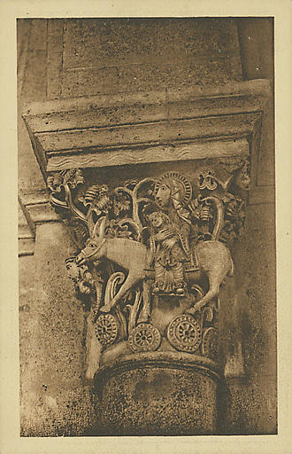 SAULIEU - BASILIQUE SAINT-ANDOCHE. CHAPITEAU. FUITE EN EGYPTE_0