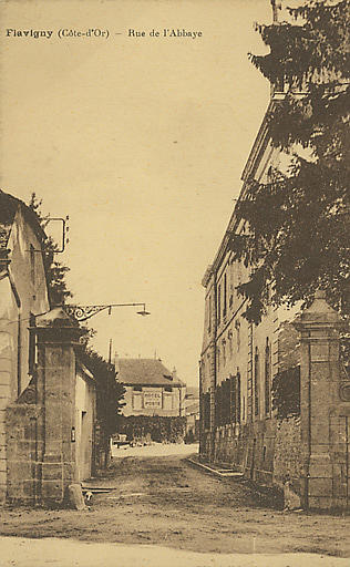 FLAVIGNY (COTE-D'OR) - RUE DE L'ABBAYE_0