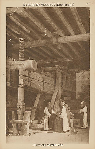 LE CLOS DE VOUGEOT (BOURGOGNE) - PRESSOIR MOYEN-AGE_0