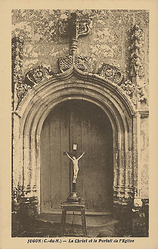 LE CHRIST ET LE PORTAIL DE L'EGLISE_0