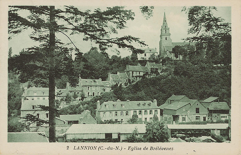 EGLISE DE BRELEVENEZ_0