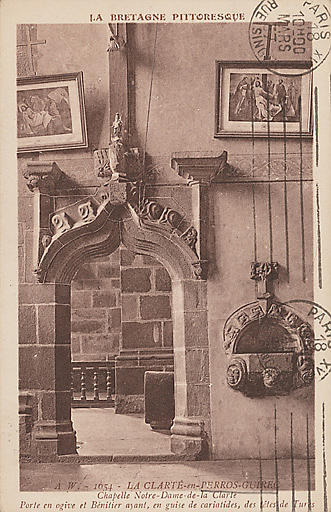 CHAPELLE NOTRE-DAME DE LA CLARTE. PORTE ET BENITIER_0