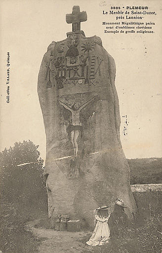 LE MENHIR DE SAINT-DUZEC. EXEMPLE DE GREFFE RELIGIEUSE_0