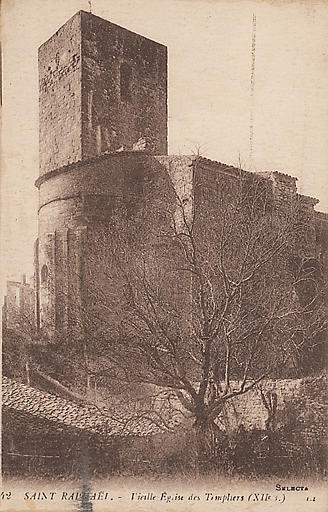 42 SAINT-RAPHAEL - VIEILLE EGLISE DES TEMPLIERS (XIIE S)_0