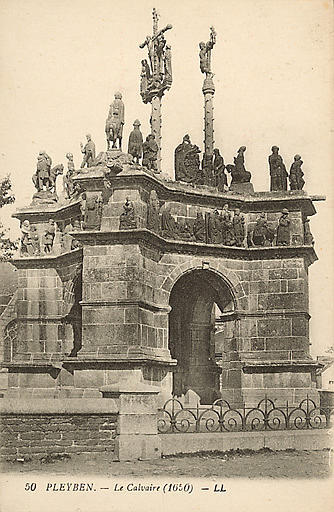 50 PLEYBEN - LE CALVAIRE (1650)_0