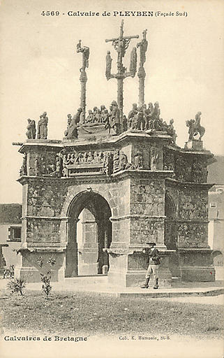 CALVAIRES DE BRETAGNE - 4569 - CALVAIRE DE PLEYBEN (FAÇADE SUD)_0