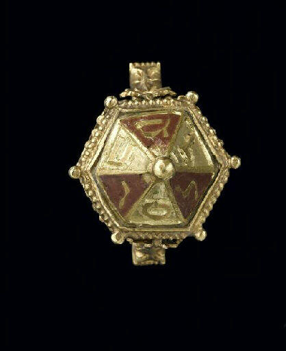 Trésor de Colmar : bague de mariage juive_3