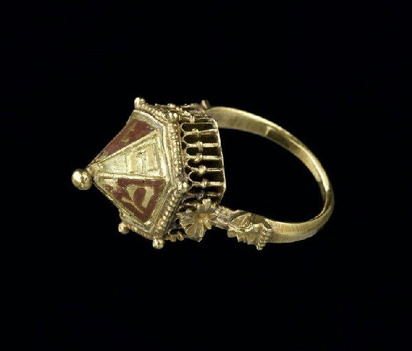 Trésor de Colmar : bague de mariage juive_1