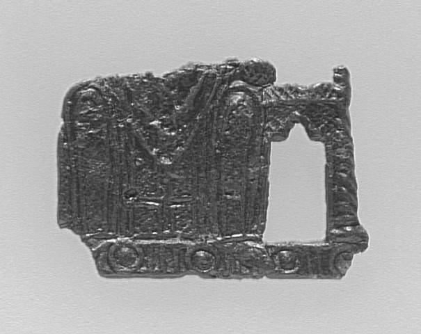 FRAGMENT D'ENSEIGNE DE PELERINAGE : PERSONNAGE INDETERMINE_0