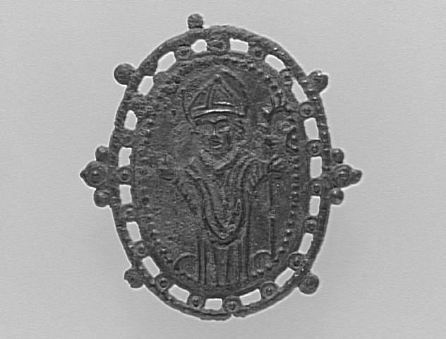 ENSEIGNE DE PELERINAGE : SAINT EVEQUE_0