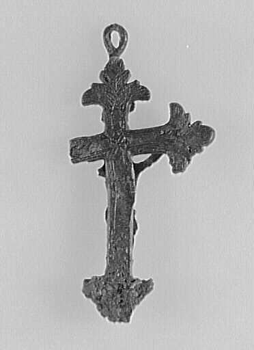 Enseigne de pèlerinage, croix (fragment)_1