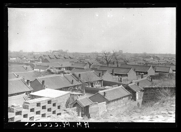 Mandchourie, Liaoning. Moukden, vu du haut de la muraille au sud de la ville_0