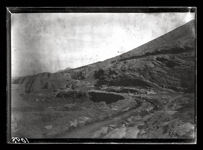 [Shanxi]. Sommet de la passe Che-ling [Shiling]_0