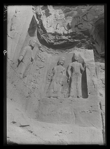 [Shanxi]. Yun-kang [Yungang], grotte E, partie occidentale de la paroi du fond_0