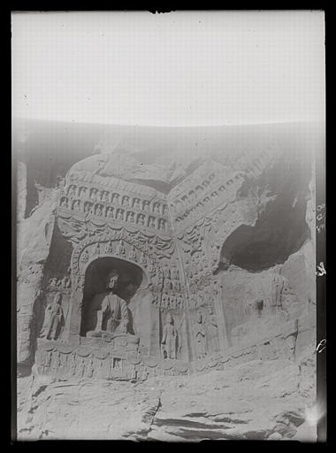 [Shanxi]. Yun-kang [Yungang], grotte F, paroi occidentale_0