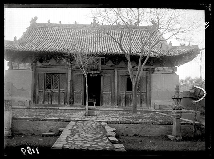 [Hebei]. Houai-ngan hien [Huai'anxian], temple Tchao-houa sseu [Zhaohuasi]_0