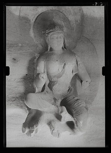 Shanxi. Tianlongshan, grotte Y, paroi droite, détail, bodhisattva assis_0
