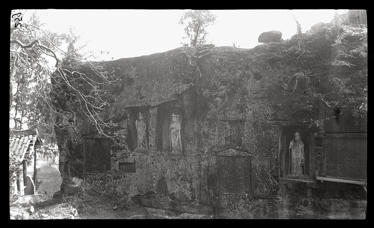 [Sichuan] Sseu-tch'ouan. Pa tcheou [Bazhou], Nan-k'an chan [Nankanshan], Kouang-fou sseu [Guangfusi]_0