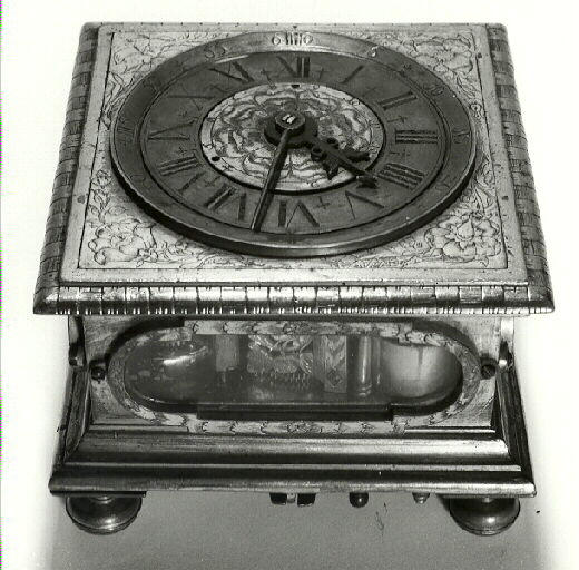 Horloge de table (carrée)_0